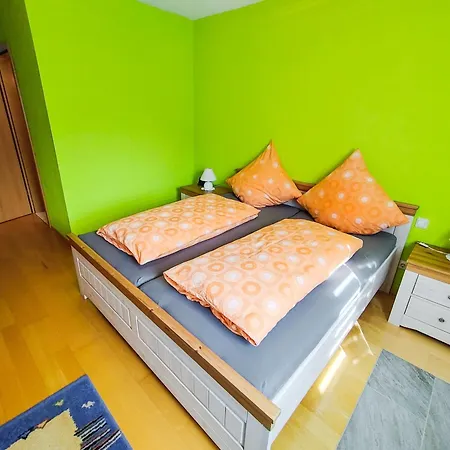 Ella, 95qm, Terrasse 아파트 토트나우